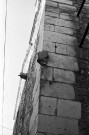Chamaret. - Chaine d'angle du clocher de l'église Saint Barthélémy.