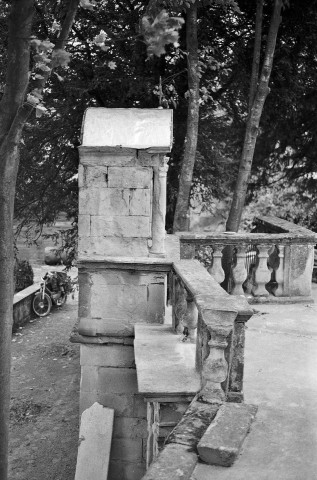 Romans-sur-Isère. - Le Calvaire des Récollets pendant les travaux d'urgence.