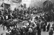 Défilé de chars de la fête des Laboureurs le 10 février 1924.