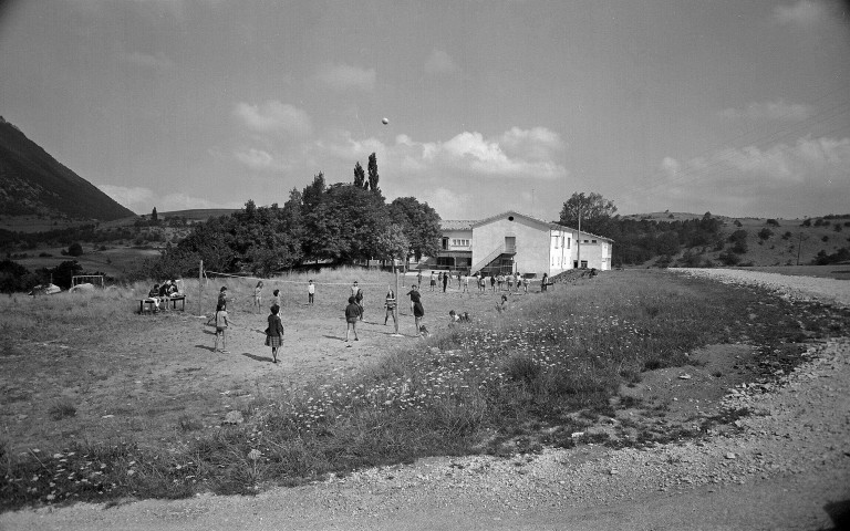 Comps. - Colonie de vacances.