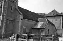 Lus-la-Croix-Haute. - La face nord de la chapelle Saint-Jean-Baptiste du hameau des Lussettes.