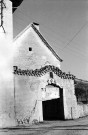 Glandage. - Maison aux abords de l'église Saint-Pierre-et-Paul.