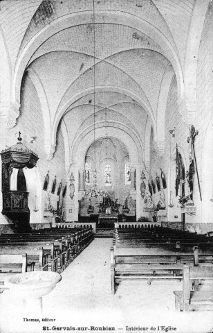 L'intérieur de l'église Saint-Gervais.