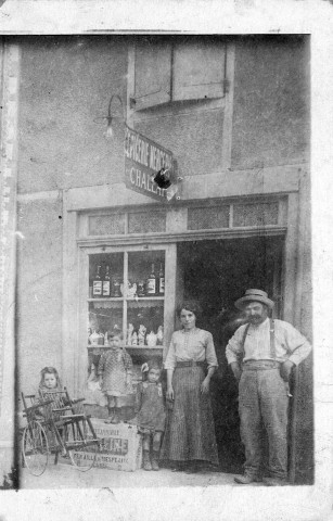 L'épicerie mercerie Chaléat, quartier de la gare.