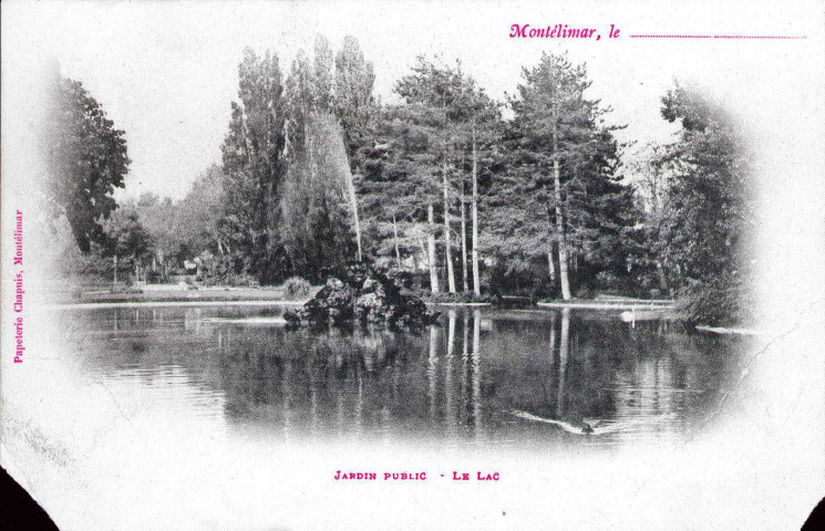 Le plan d'eau du Jardin Public.