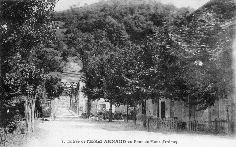 Saint-Thomas-en-Royans.- Pont de Mane sur la rivière la Bourne.