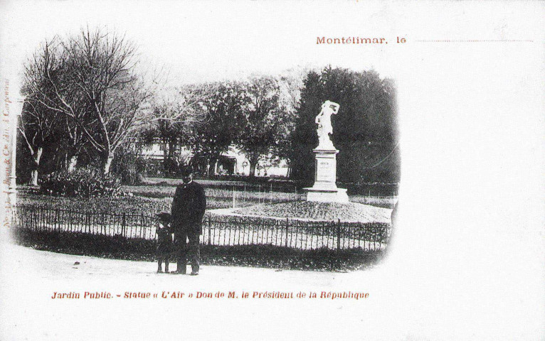 Le Jardin Public, la statue de l'Air (1889).