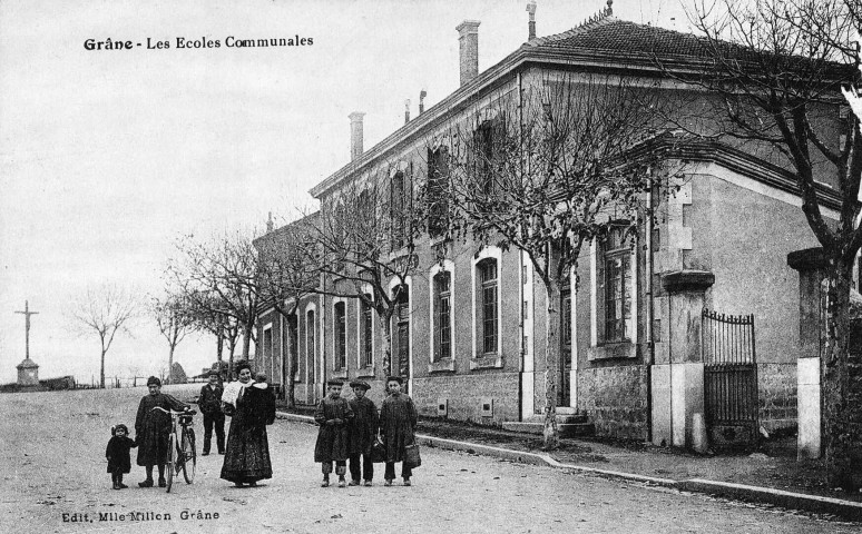 Grâne - Le groupe scolaire.