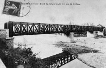 Crest.- Le pont ferrovière sur la Drôme.