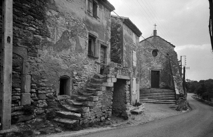 La Baume-de-Transit. - L'église Sainte-Croix.