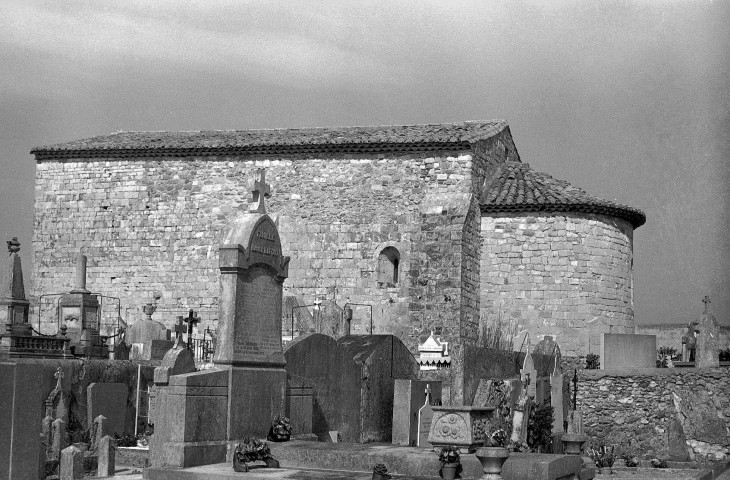 La Bâtie-Rolland. - Le cimetière et la façade sud de la chapelle Saint-Andéol.