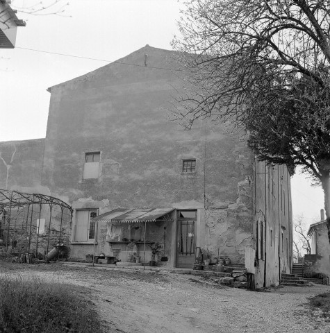 Étoile-sur-Rhône.- L'ancien hôpital.