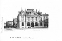 La Caisse d'Épargne place Aristide Briand.