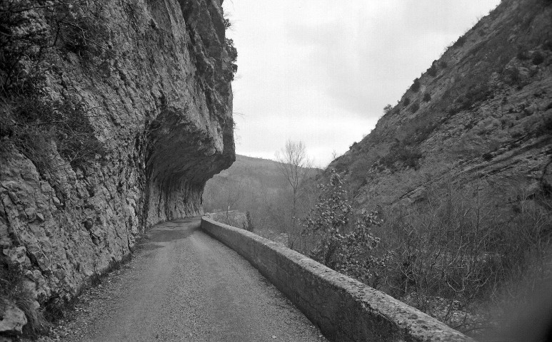 Chastel-Arnaud. - Les gorges de Saint Moirans