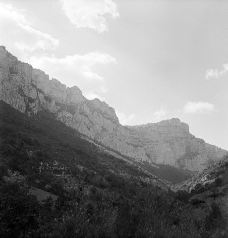 Treschenu-Creyers. - Le cirque d'Archiane.