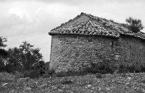Châteauneuf-de-Bordette.- Le chevet de la chapelle Saint-Quentin.