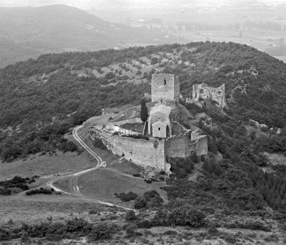 Vue aérienne du château.