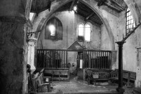 Dieulefit.- La nef de la chapelle Saint-Pierre.