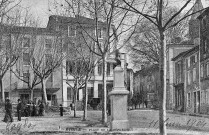 Étoile-sur-Rhône. - Place de la République (avant 1904).