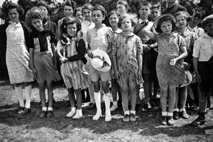 Vaunaveys-la-Rochette.- Lendemain de communion à la chapelle de Miéris à Upie le 22 juin 1942.