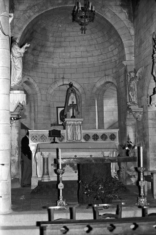 Chantemerle-lès-Blés.- Le chœur de l'église Notre-Dame.