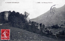 Vestiges des remparts gallo-romains.