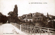 Le village vu du pont.