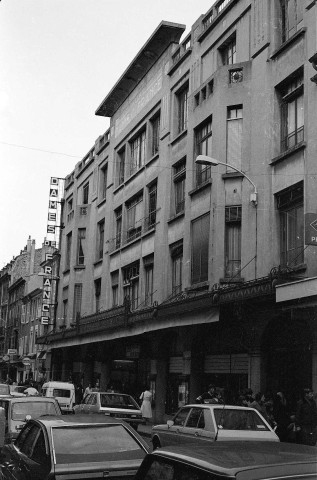 Valence.- Les Dames de France avenue Victor Hugo.