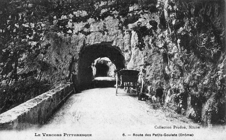 Le Vercors.- La route des Petits Goulets.