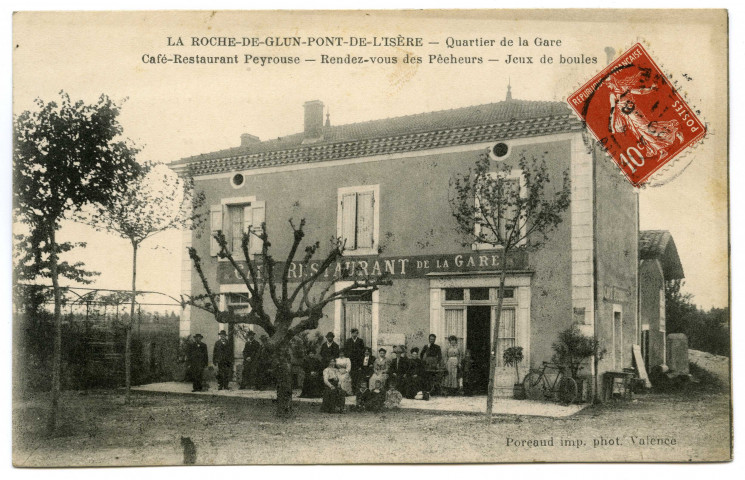 Le café restaurant de la gare.