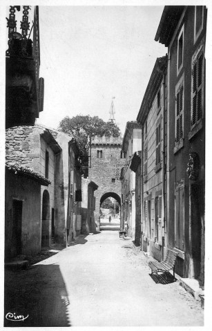 La porte vue de Grande Rue.