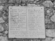 59. Brigade de Die. Nature de la commémoration : stèle. Lieu : Die, rue Aristide Briand. Nombre de victimes, fusillées : 24. Circonstances : prisonniers de guerre fusillés en juillet-août 1944.