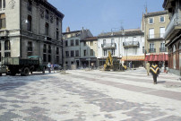 Valence.- Les premières rues piétonnes.