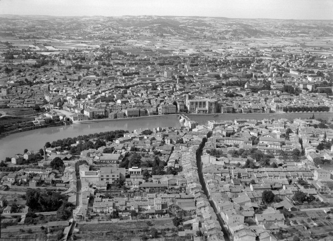 Vue aérienne des deux villes.