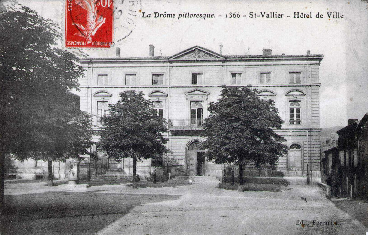 La mairie.