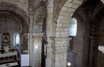 Chantemerle-les-Blés.- Vue intérieure de l'église.
