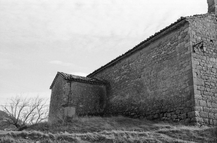 Le Poët-Sigillat.- La sacristie de la chapelle Notre-Dame-de-Beaulieu.