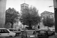 Valence. - Place des Ormeaux.