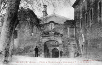 Bouchet.- L'église Notre Dame était celle d'une abbaye de religieuses cisterciennes.