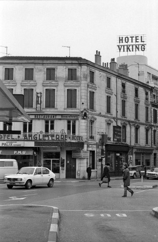 Valence.- Avenue Félix Faure et rue Faventines.