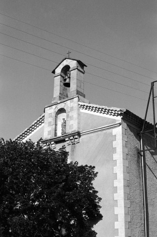 Bellegarde-en-Diois. - L'église Saint-Pierre-aux-liens.