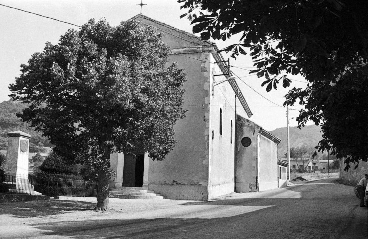 Roynac. - L'église Saint-Lambert.