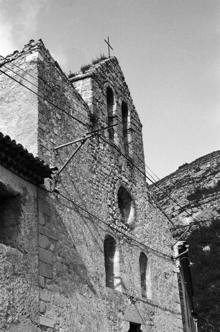 Chalancon.- L'église Saint-Pierre.