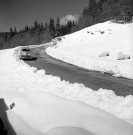 Vassieux-en-Vercors.- La route du col de Lachau.