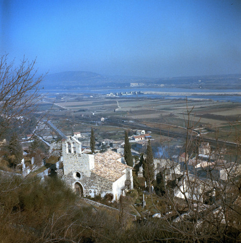 Montélimar.- Le barrage sur le Rhône vu de Rochemaure (Ardèche).