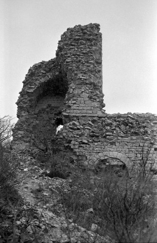 Marsanne. - Ruines dans le vieux village.