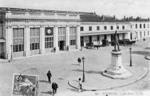 Valence.- La façade de la gare.