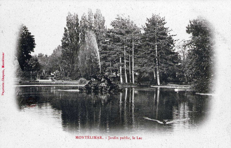 Le plan d'eau du Jardin Public.