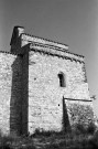 Montclar-sur-Gervanne.- La façade du transept sud de l'église Saint-Marcel.