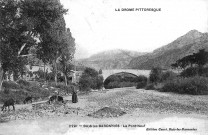 Le Pont Neuf sur l'Ouvèze.